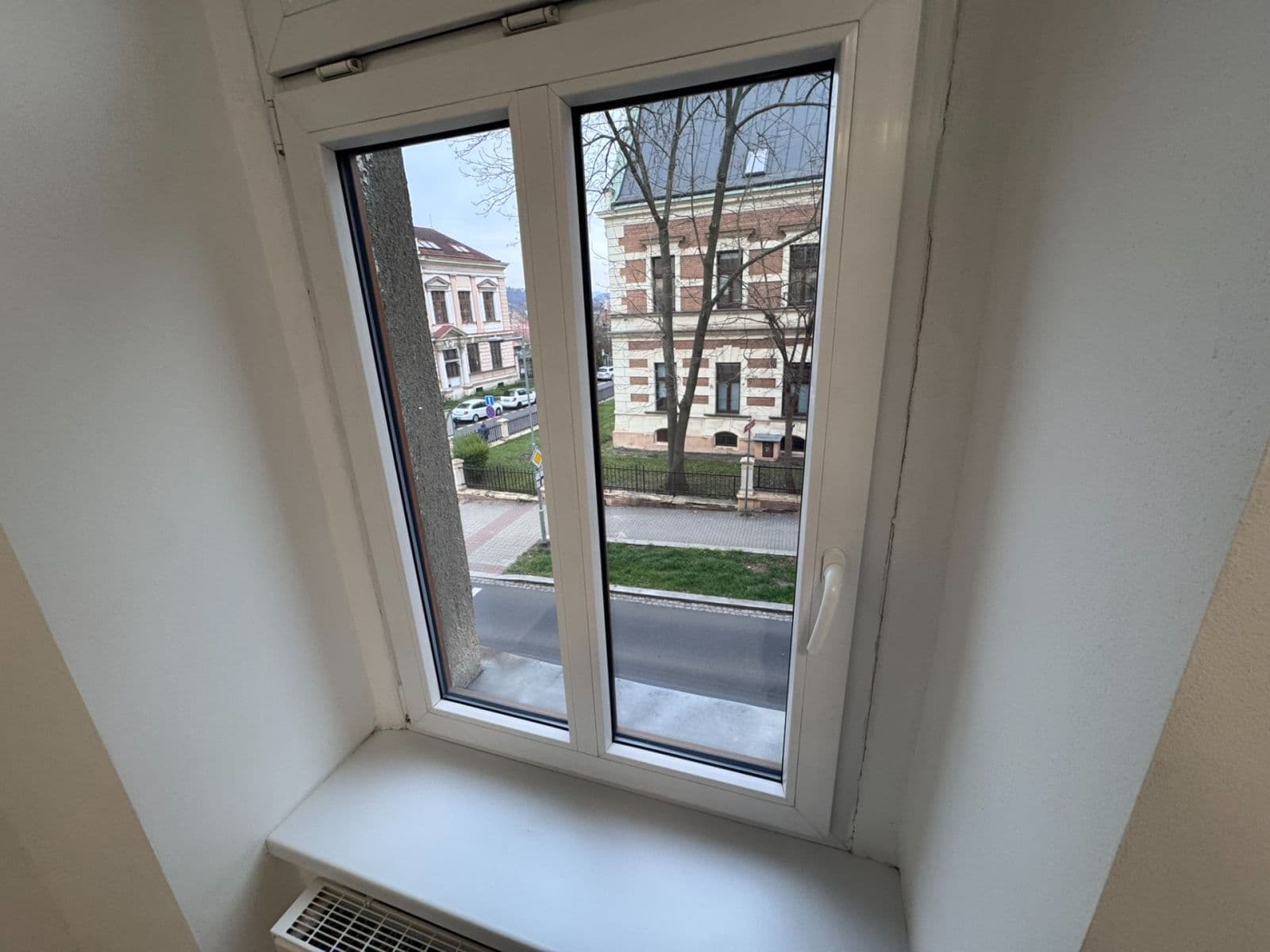 Pronájem bytu 2+kk 54 m², Moskevská, Ústí nad Labem, Ústecký kraj Pronájem bytu 2+kk 54 m², Moskevská, Ústí nad Labem, Ústecký kraj