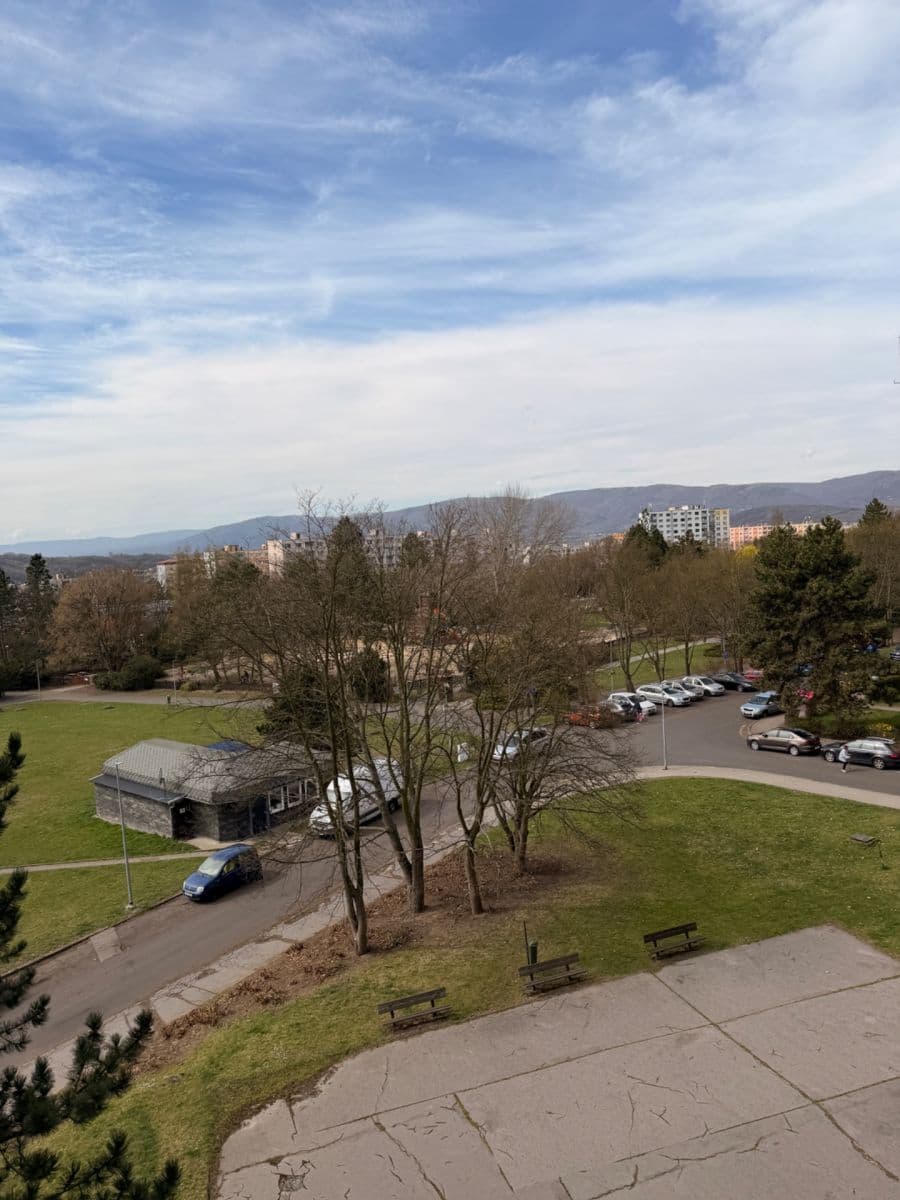 Pronájem bytu 2+1 62 m², Stavbařů, Ústí nad Labem, Ústecký kraj Pronájem bytu 2+1 62 m², Stavbařů, Ústí nad Labem, Ústecký kraj