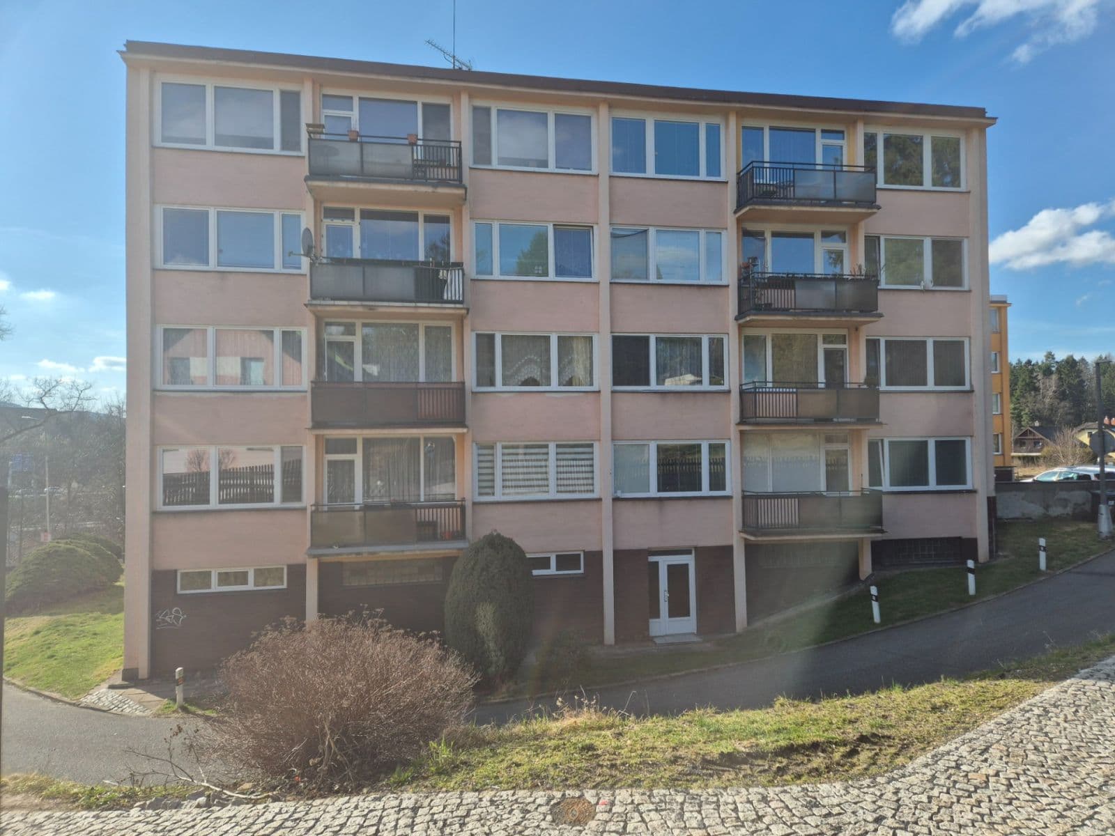 Pronájem bytu 3+1 74 m², Voskovcova, Stráž nad Nisou, Liberecký kraj Pronájem bytu 3+1 74 m², Voskovcova, Stráž nad Nisou, Liberecký kraj