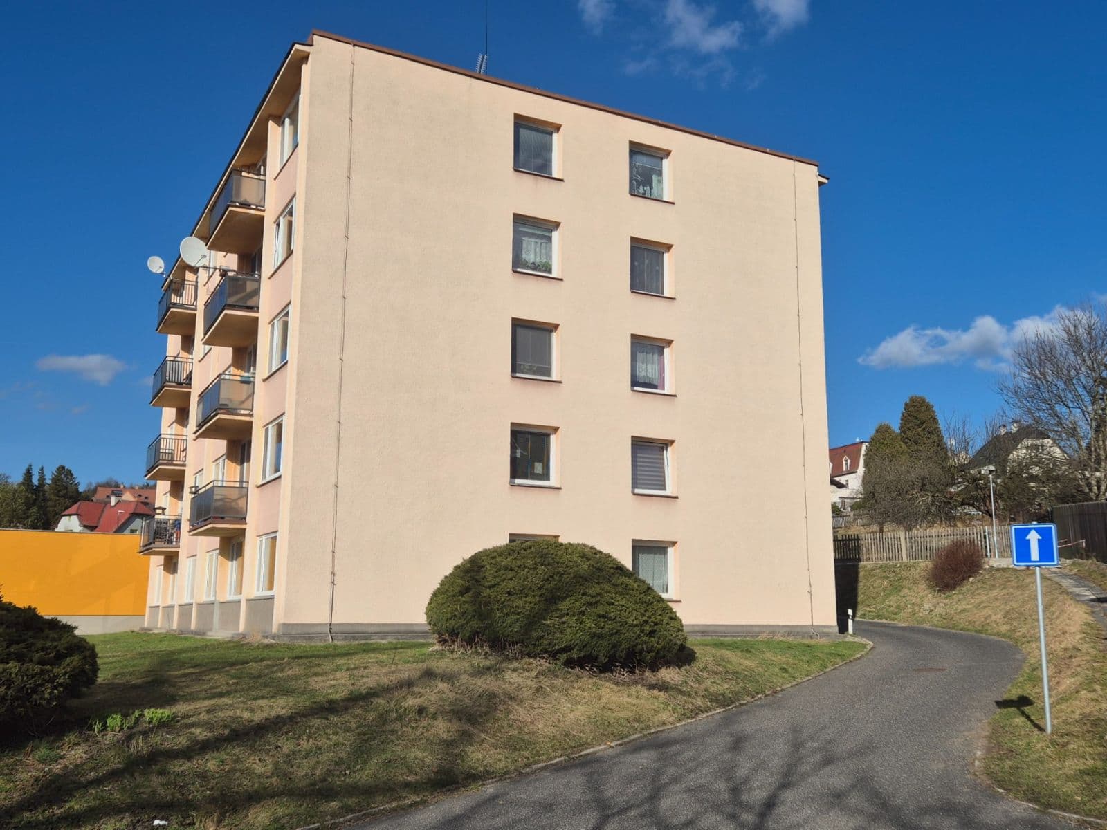 Pronájem bytu 3+1 74 m², Voskovcova, Stráž nad Nisou, Liberecký kraj Pronájem bytu 3+1 74 m², Voskovcova, Stráž nad Nisou, Liberecký kraj