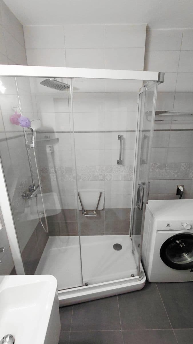 Pronájem bytu 3+kk 72 m², Hlivická, Praha, Praha Pronájem bytu 3+kk 72 m², Hlivická, Praha, Praha