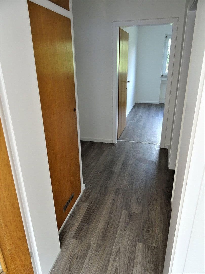 Pronájem bytu 2+1 66 m², Leverkusen, Severní Porýní-Vestfálsko Pronájem bytu 2+1 66 m², Leverkusen, Severní Porýní-Vestfálsko