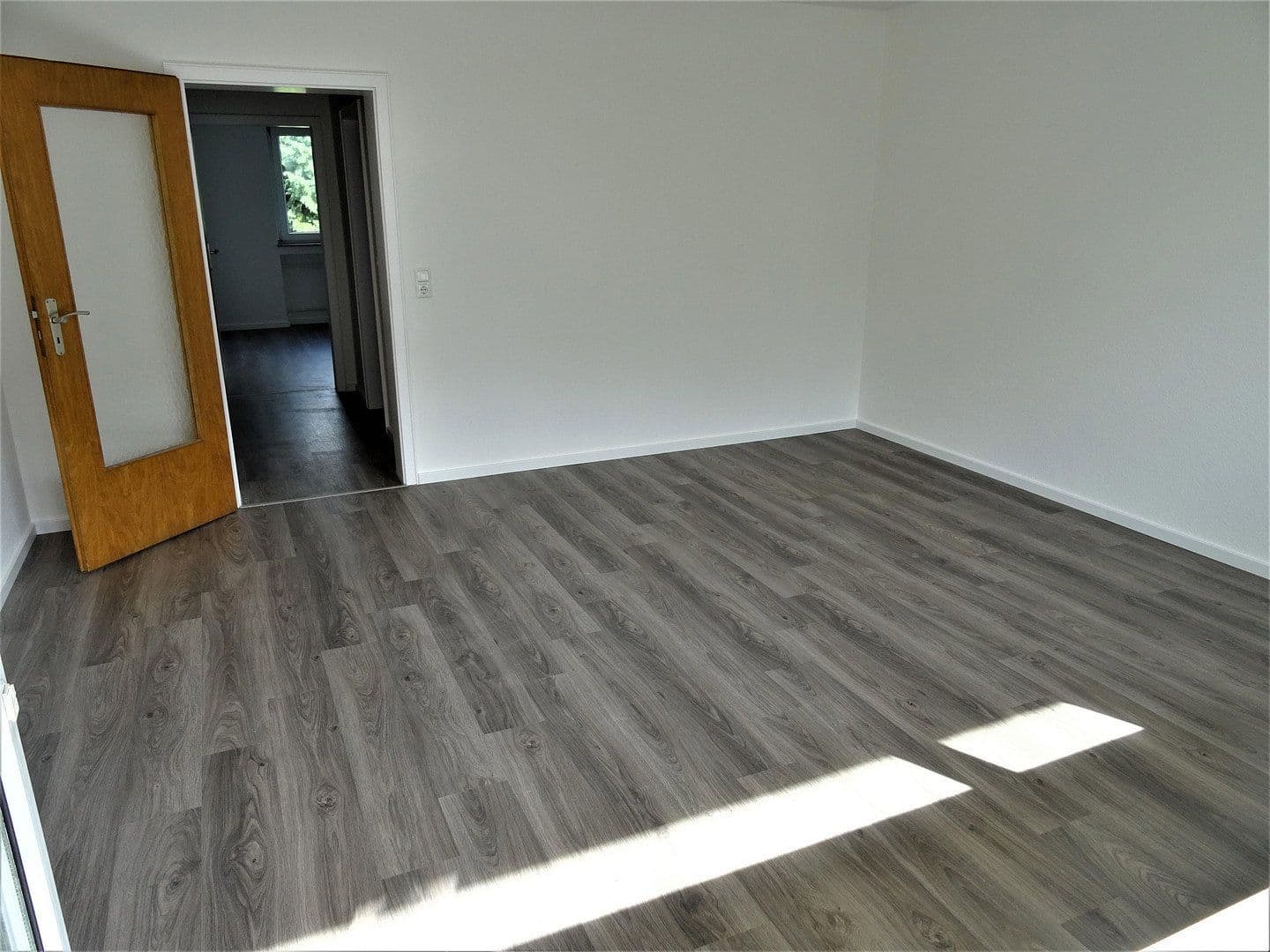 Pronájem bytu 2+1 66 m², Leverkusen, Severní Porýní-Vestfálsko Pronájem bytu 2+1 66 m², Leverkusen, Severní Porýní-Vestfálsko