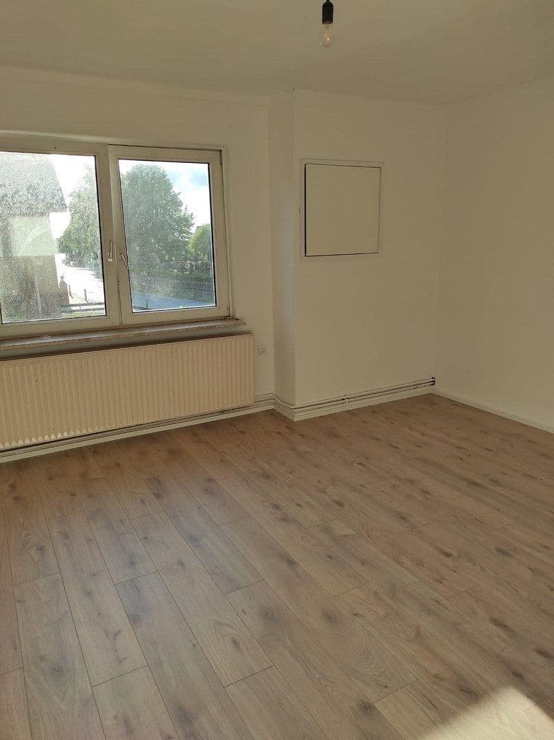 Pronájem bytu 5+1 150 m², Dorfstraße 20, Siebenbäumen, Šlesvicko-Holštýnsko Pronájem bytu 5+1 150 m², Dorfstraße 20, Siebenbäumen, Šlesvicko-Holštýnsko