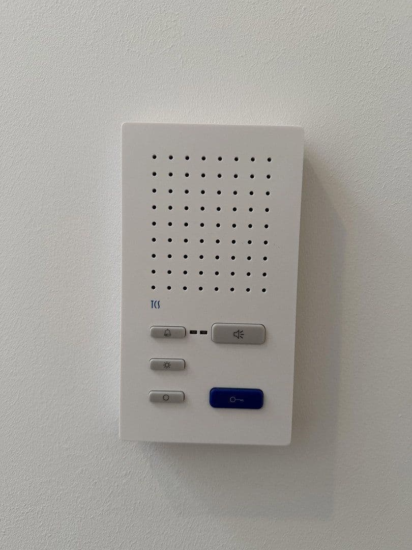 Pronájem bytu 3+1 75 m², Ebersstraße 58, Berlin, Berlín Pronájem bytu 3+1 75 m², Ebersstraße 58, Berlin, Berlín