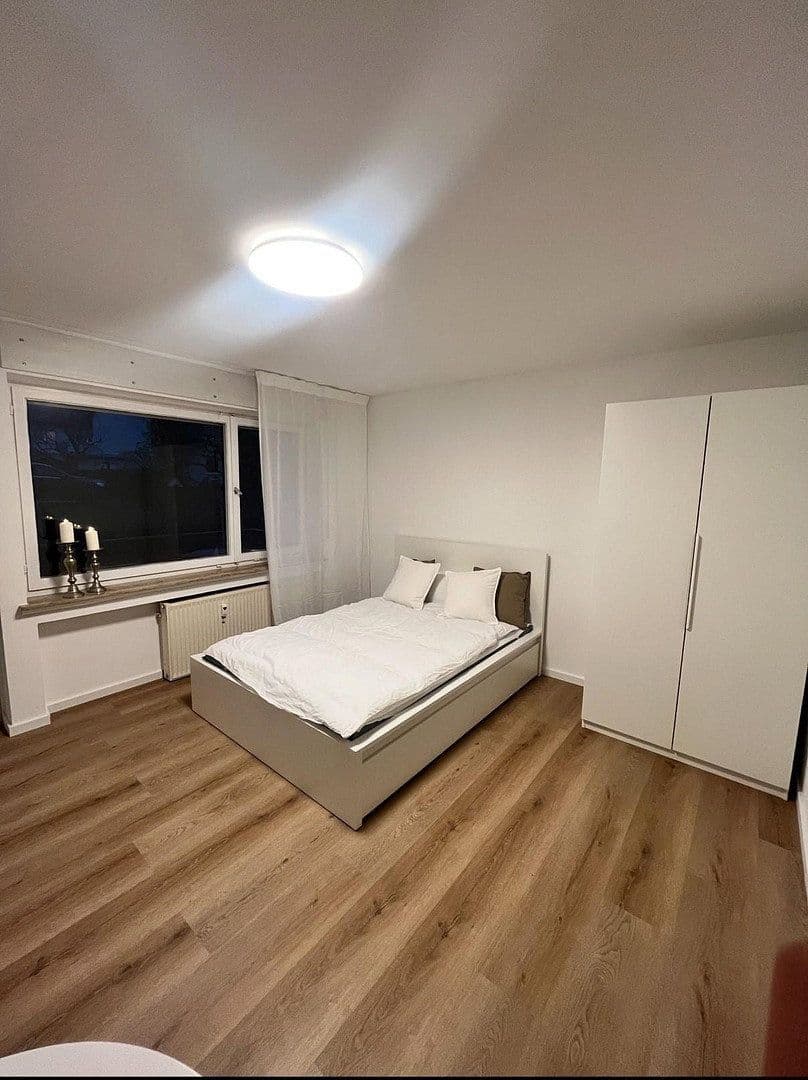 Prodej bytu 1+1 25 m², Pfullingen, Bádensko-Württembersko Prodej bytu 1+1 25 m², Pfullingen, Bádensko-Württembersko