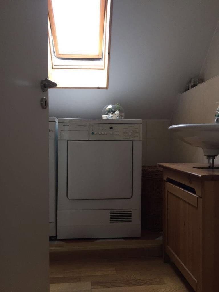 Pronájem bytu 3+1 90 m², Overather Straße 10 a, Bergisch Gladbach, Severní Porýní-Vestfálsko Pronájem bytu 3+1 90 m², Overather Straße 10 a, Bergisch Gladbach, Severní Porýní-Vestfálsko