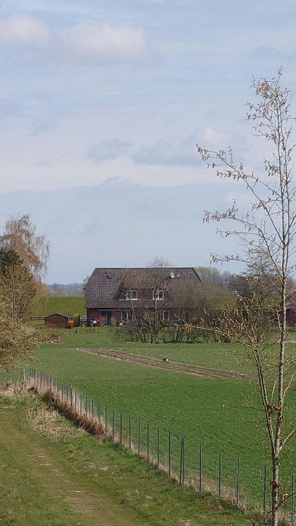 Prodej domu 301 m², pozemek 6.300 m², Elbuferstraße 5, Hohnstorf (Elbe), Dolní Sasko Prodej domu 301 m², pozemek 6.300 m², Elbuferstraße 5, Hohnstorf (Elbe), Dolní Sasko