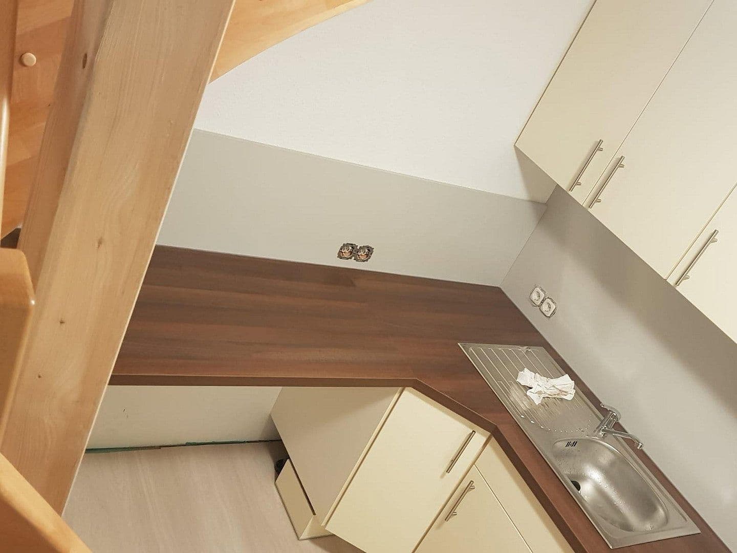 Prodej domu 301 m², pozemek 6.300 m², Elbuferstraße 5, Hohnstorf (Elbe), Dolní Sasko Prodej domu 301 m², pozemek 6.300 m², Elbuferstraße 5, Hohnstorf (Elbe), Dolní Sasko