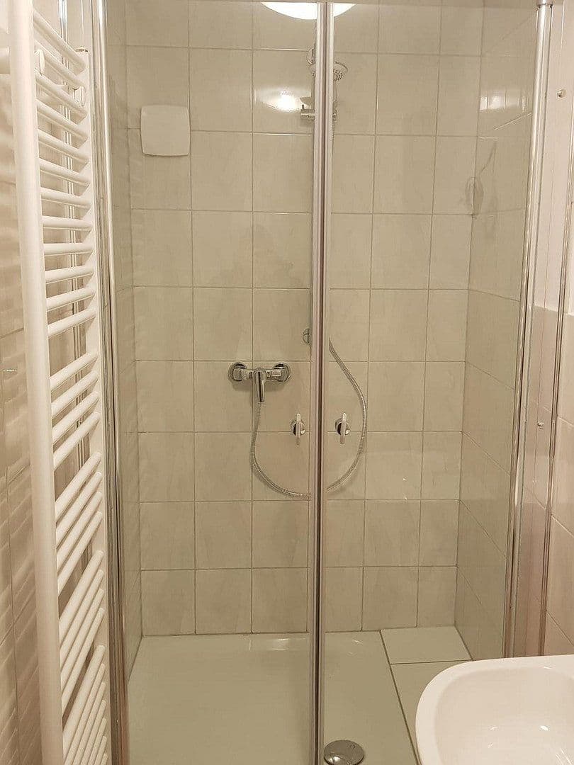 Prodej domu 301 m², pozemek 6.300 m², Elbuferstraße 5, Hohnstorf (Elbe), Dolní Sasko Prodej domu 301 m², pozemek 6.300 m², Elbuferstraße 5, Hohnstorf (Elbe), Dolní Sasko