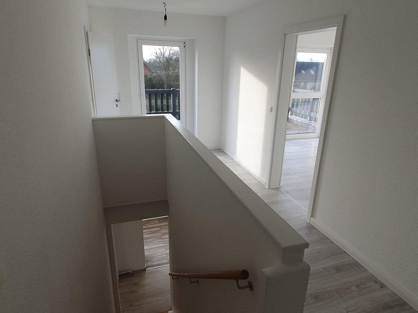 Prodej domu 301 m², pozemek 6.300 m², Elbuferstraße 5, Hohnstorf (Elbe), Dolní Sasko Prodej domu 301 m², pozemek 6.300 m², Elbuferstraße 5, Hohnstorf (Elbe), Dolní Sasko