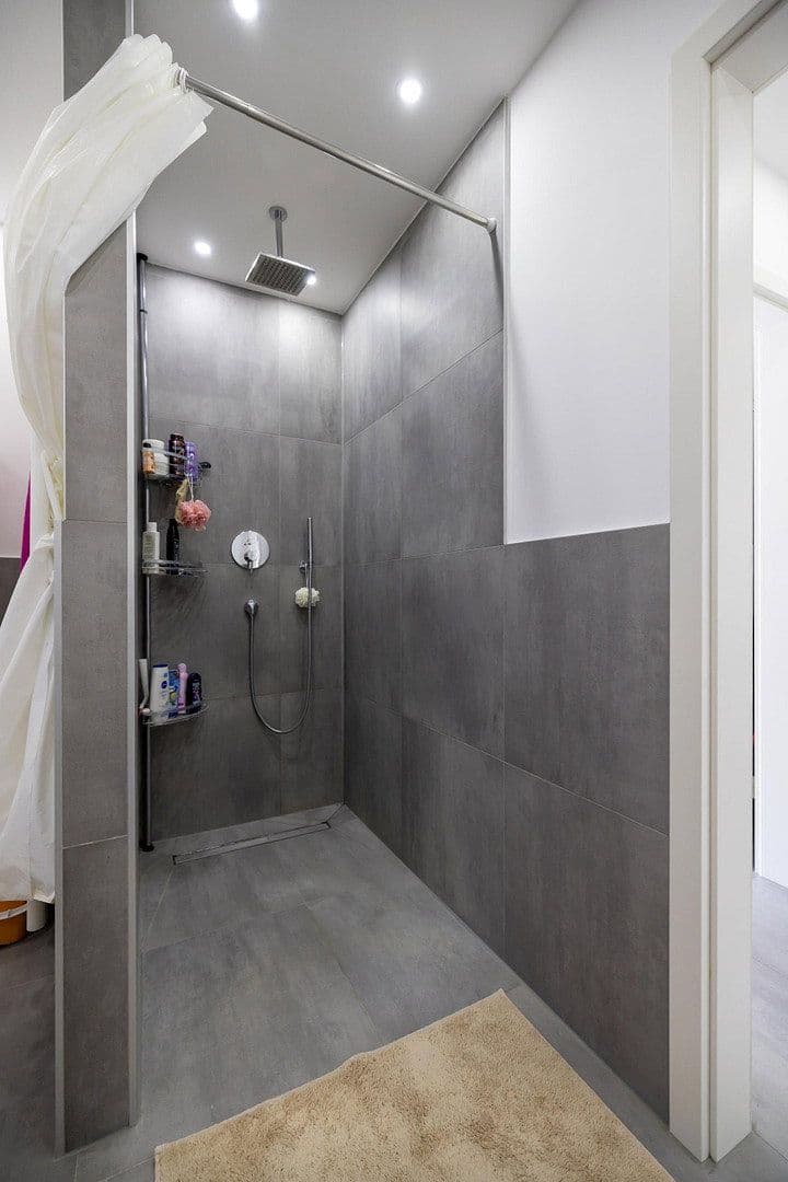 Prodej bytu 4+1 108 m², Nürnberg, Bavorsko Prodej bytu 4+1 108 m², Nürnberg, Bavorsko