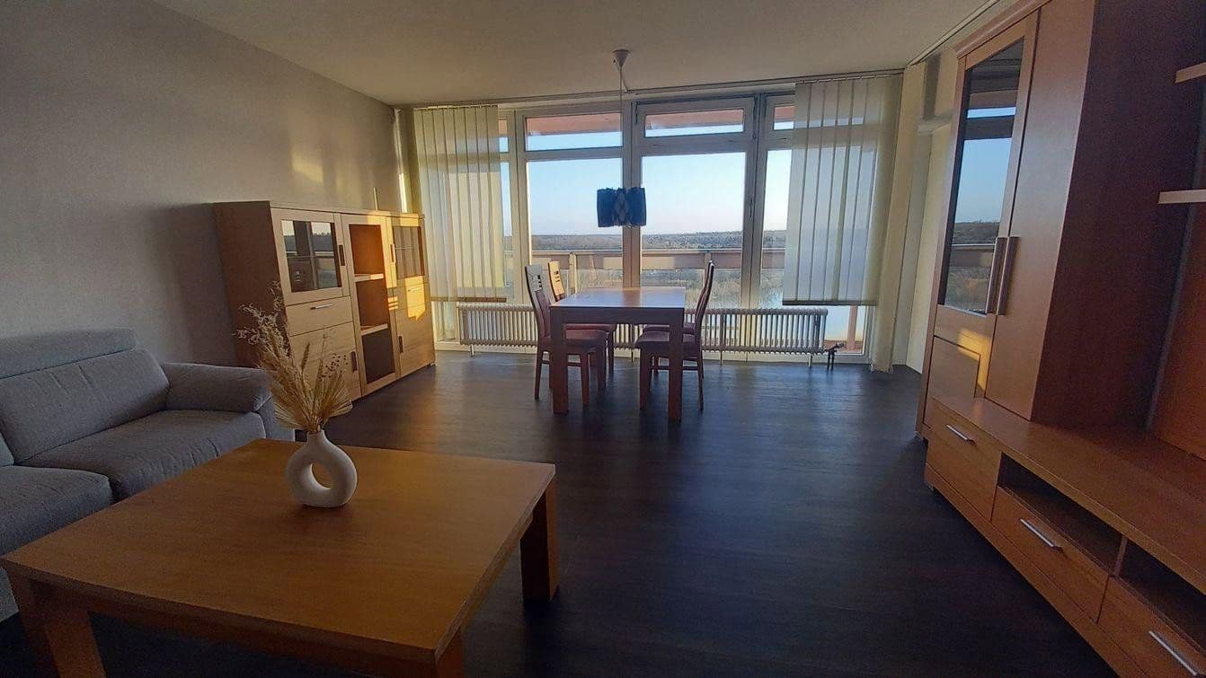 Pronájem bytu 3+1 89 m², Am Mühlengraben 24, Wolfsburg, Dolní Sasko Pronájem bytu 3+1 89 m², Am Mühlengraben 24, Wolfsburg, Dolní Sasko