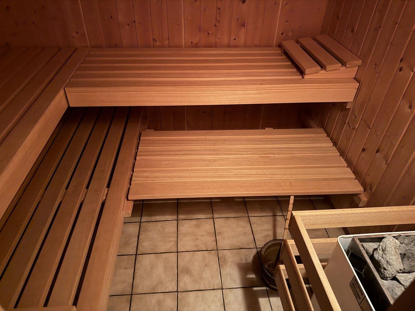 Pronájem domu 240 m², pozemek 3.000 m², Küssaberg, Bádensko-Württembersko Pronájem domu 240 m², pozemek 3.000 m², Küssaberg, Bádensko-Württembersko