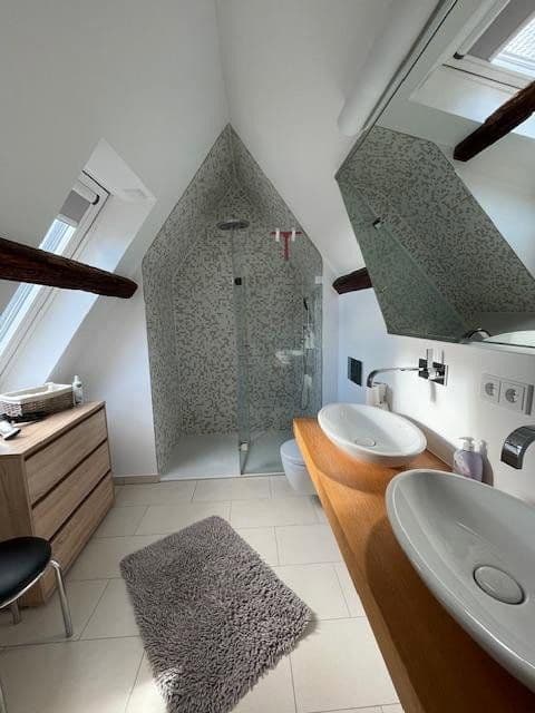 Pronájem bytu 2+1 92 m², Kronberg im Taunus, Hessen Pronájem bytu 2+1 92 m², Kronberg im Taunus, Hessen