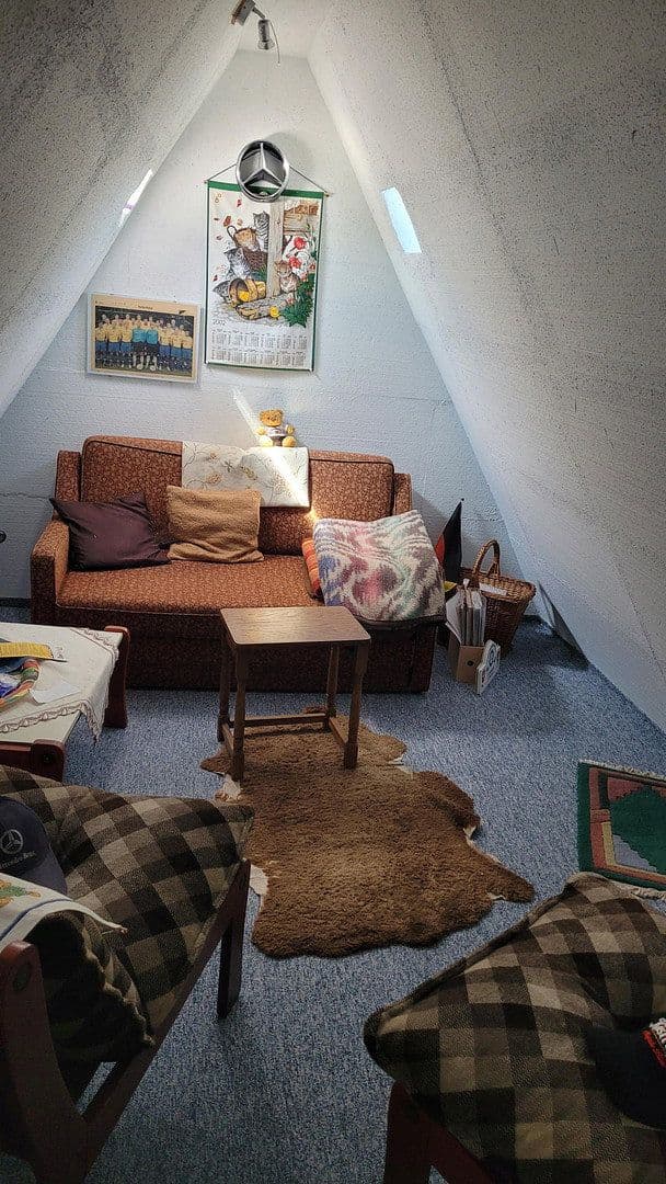 Prodej domu 112 m², pozemek 475 m², Celle, Dolní Sasko Prodej domu 112 m², pozemek 475 m², Celle, Dolní Sasko