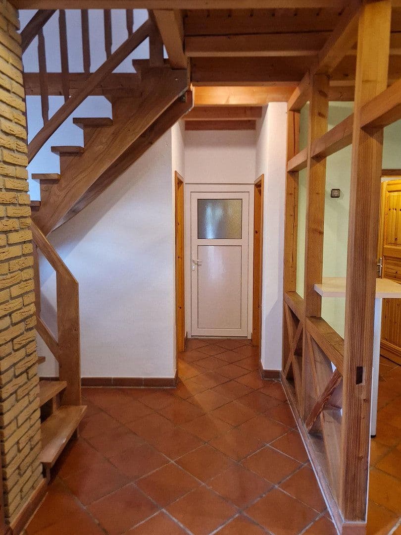 Pronájem bytu 3+1 110 m², Oberpforte 8, Dolgesheim, Porýní-Falc Pronájem bytu 3+1 110 m², Oberpforte 8, Dolgesheim, Porýní-Falc