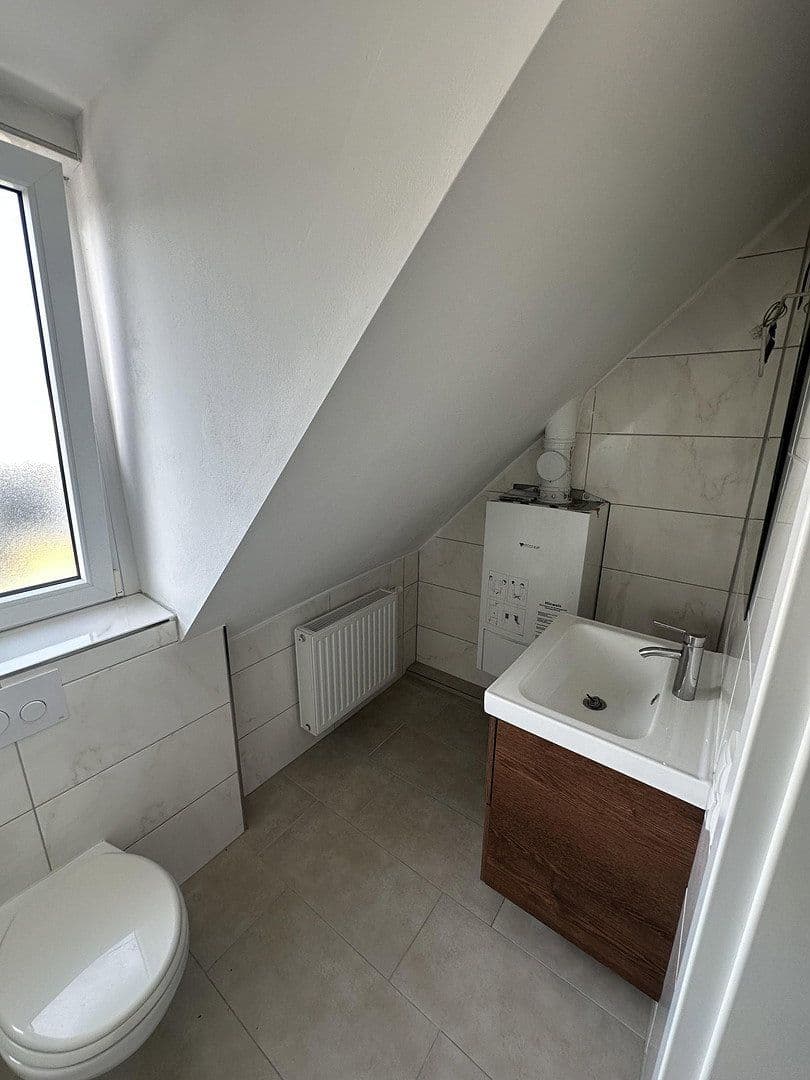 Pronájem bytu 3+1 69 m², Neuwied, Porýní-Falc Pronájem bytu 3+1 69 m², Neuwied, Porýní-Falc