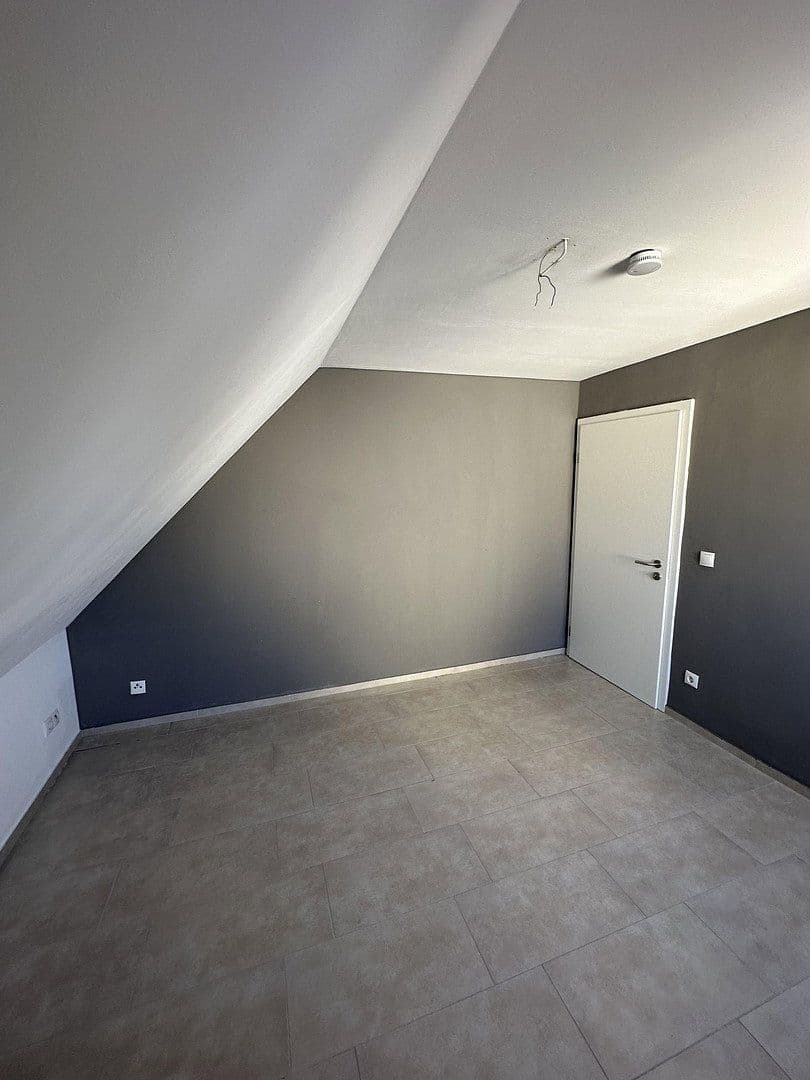 Pronájem bytu 3+1 69 m², Neuwied, Porýní-Falc Pronájem bytu 3+1 69 m², Neuwied, Porýní-Falc