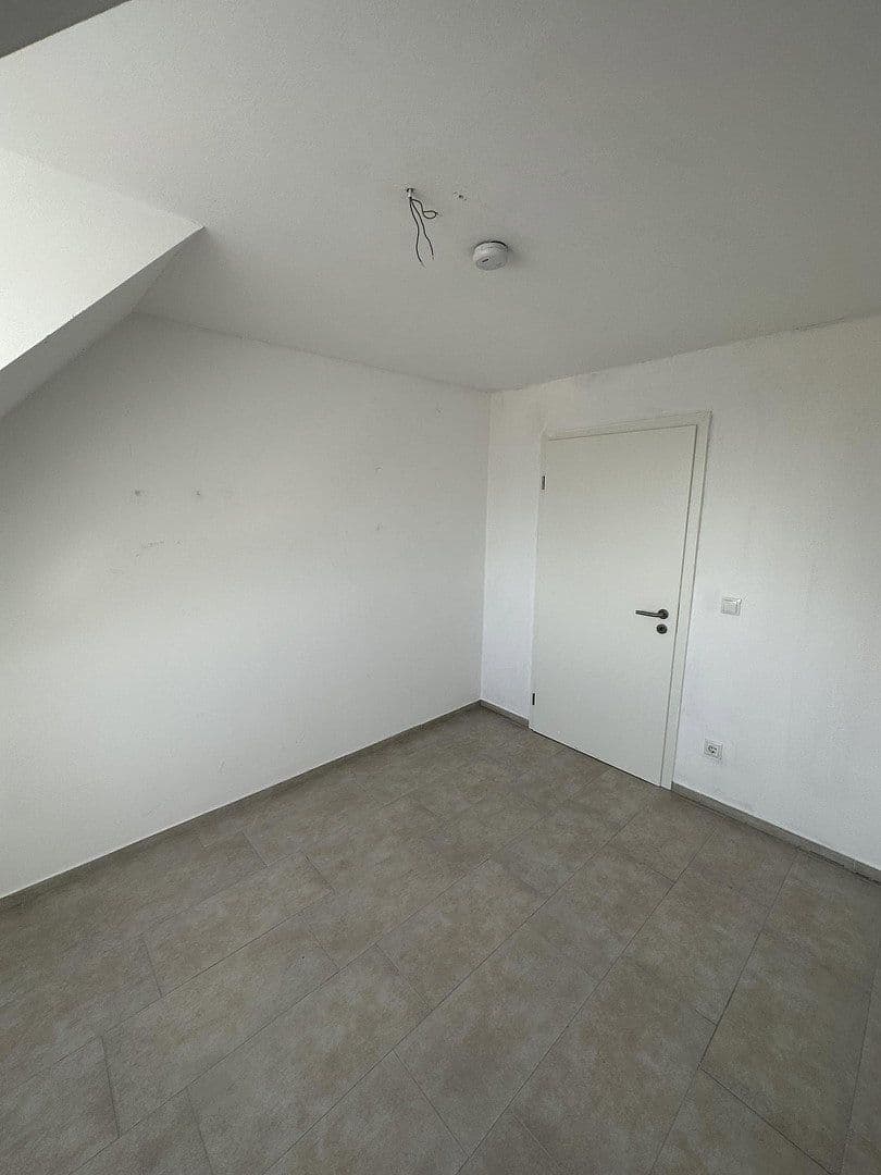 Pronájem bytu 3+1 69 m², Neuwied, Porýní-Falc Pronájem bytu 3+1 69 m², Neuwied, Porýní-Falc