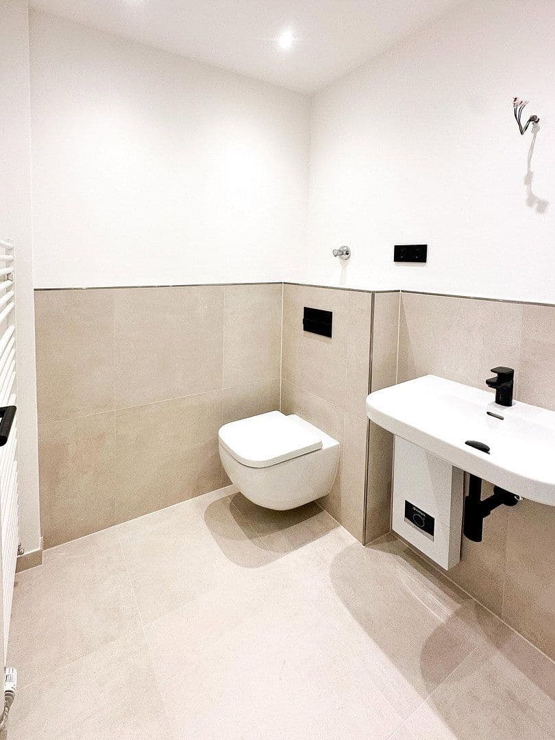 Prodej bytu 3+1 75 m², Am Mergelsberg 41, Düsseldorf, Severní Porýní-Vestfálsko Prodej bytu 3+1 75 m², Am Mergelsberg 41, Düsseldorf, Severní Porýní-Vestfálsko