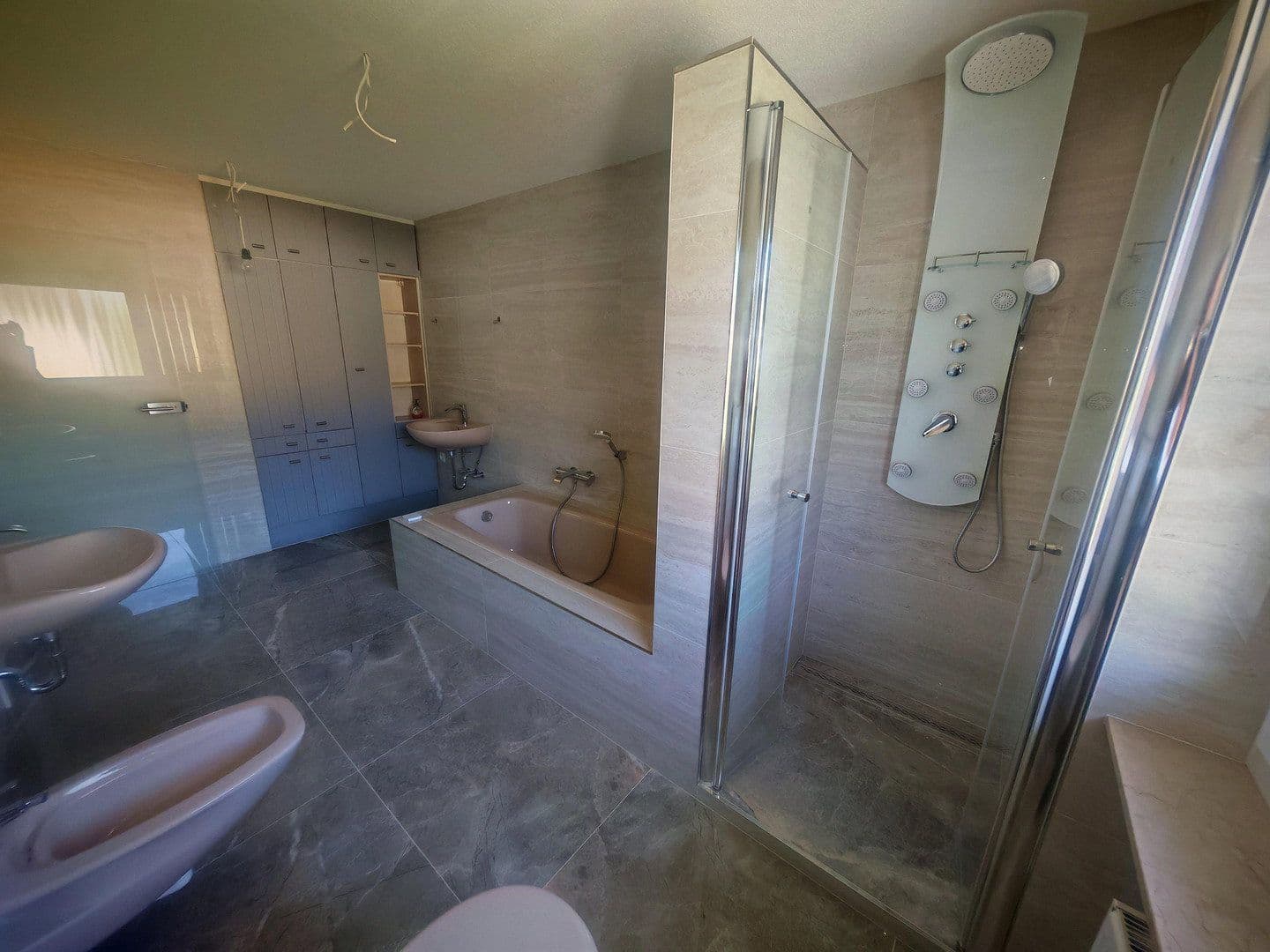 Pronájem domu 230 m², pozemek 334 m², Frankenthal, Porýní-Falc Pronájem domu 230 m², pozemek 334 m², Frankenthal, Porýní-Falc