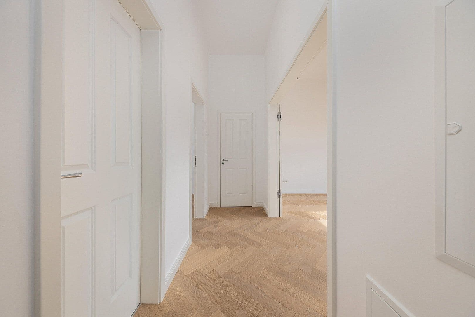 Pronájem bytu 2+1 51 m², Schöneberger Str. 9, Berlin, Berlín Pronájem bytu 2+1 51 m², Schöneberger Str. 9, Berlin, Berlín