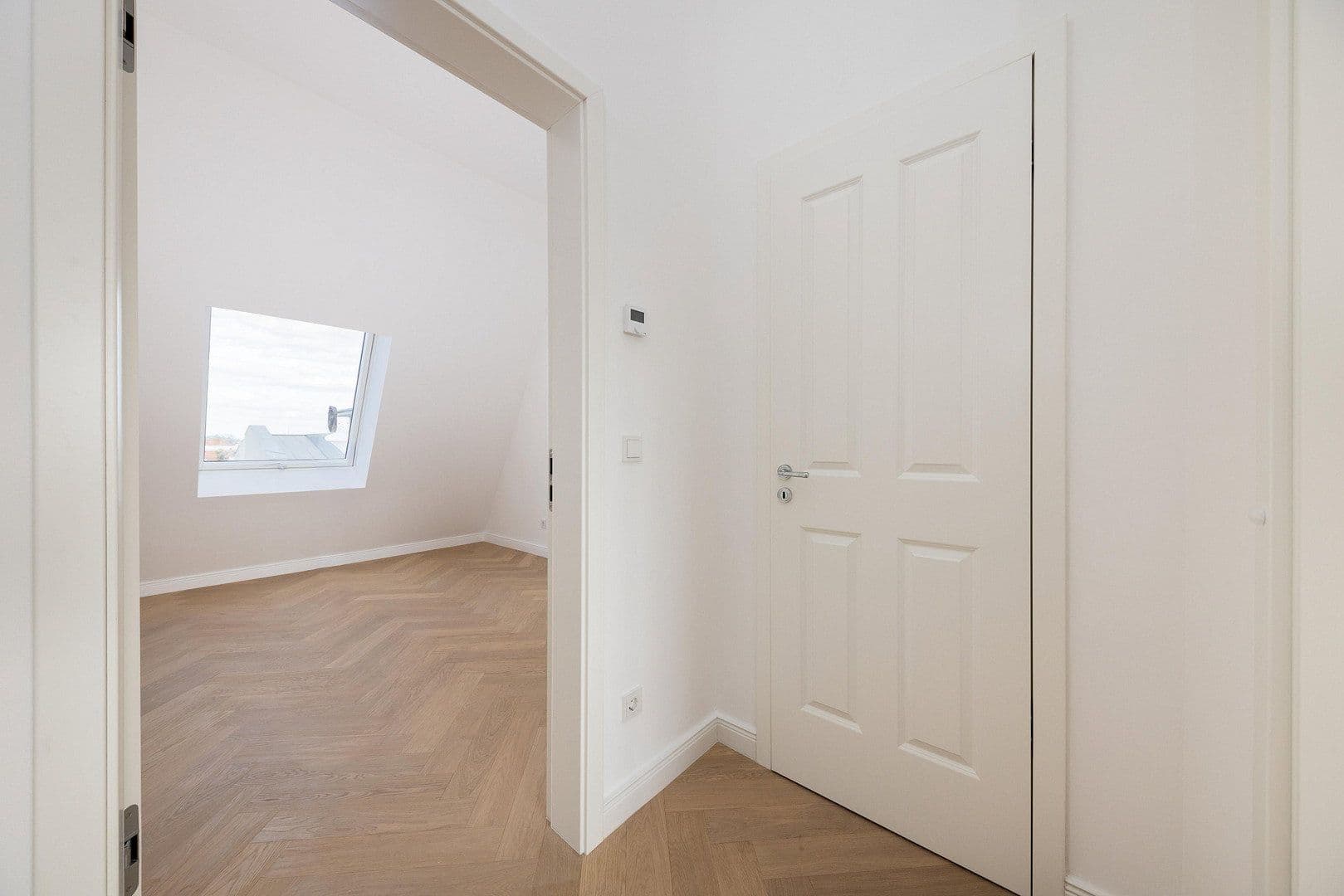 Pronájem bytu 2+1 51 m², Schöneberger Str. 9, Berlin, Berlín Pronájem bytu 2+1 51 m², Schöneberger Str. 9, Berlin, Berlín