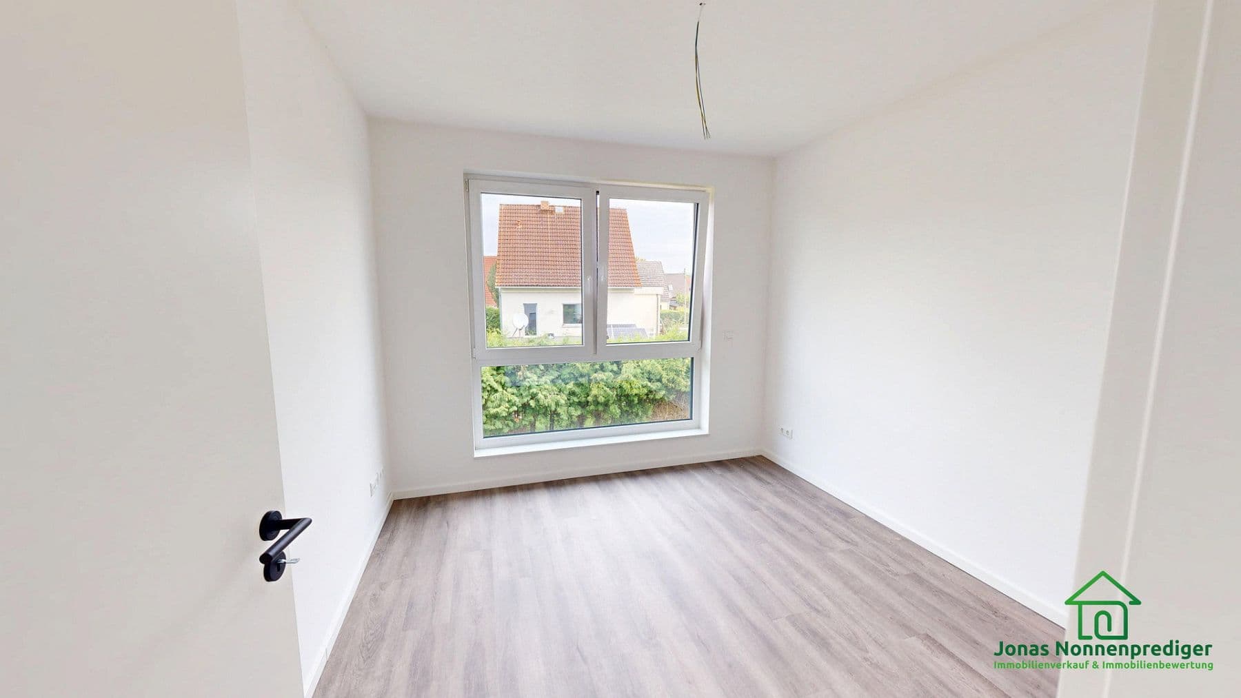 Prodej domu 144 m², pozemek 337 m², Kühls Acker 18, Schwerin, Mecklenburg-Vorpommern Prodej domu 144 m², pozemek 337 m², Kühls Acker 18, Schwerin, Mecklenburg-Vorpommern