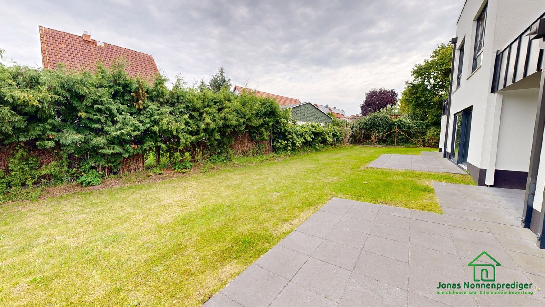 Prodej domu 144 m², pozemek 337 m², Kühls Acker 18, Schwerin, Mecklenburg-Vorpommern Prodej domu 144 m², pozemek 337 m², Kühls Acker 18, Schwerin, Mecklenburg-Vorpommern