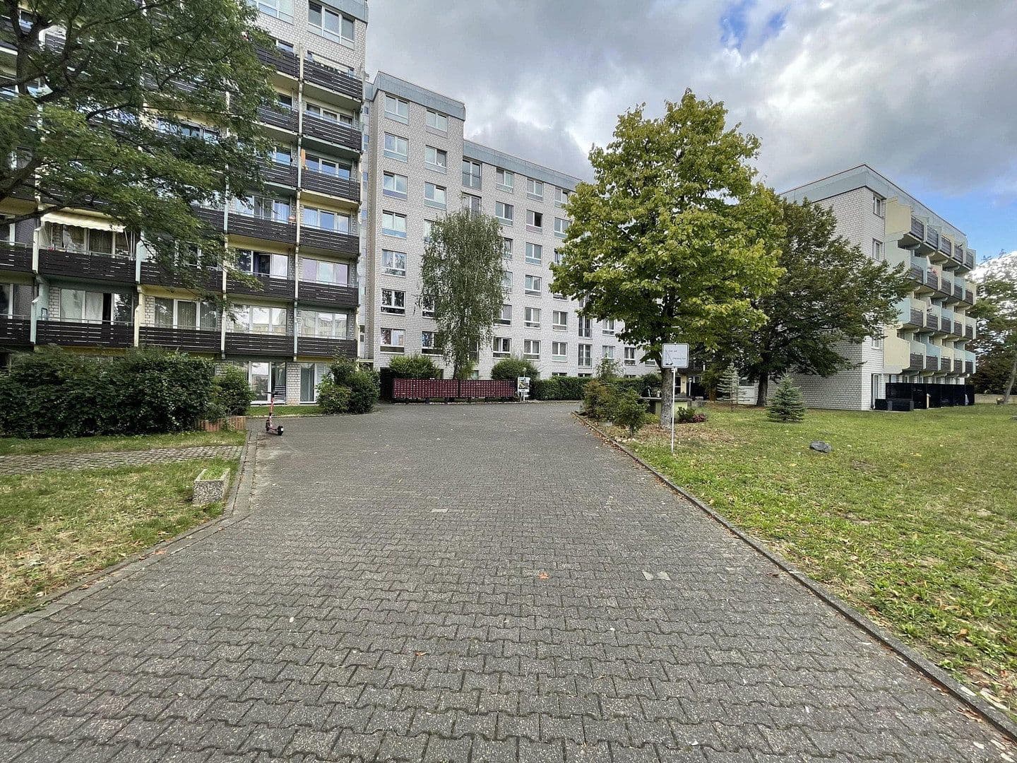 Pronájem bytu 1+1 20 m², Richard-Schirrmann-Straße 14, Mainz, Porýní-Falc Pronájem bytu 1+1 20 m², Richard-Schirrmann-Straße 14, Mainz, Porýní-Falc