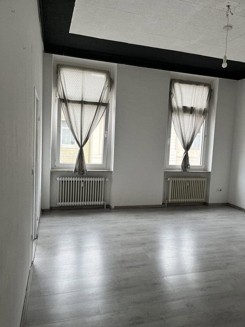 Pronájem bytu 3+1 65 m², Schwarzbach 80, Wuppertal, Severní Porýní-Vestfálsko Pronájem bytu 3+1 65 m², Schwarzbach 80, Wuppertal, Severní Porýní-Vestfálsko