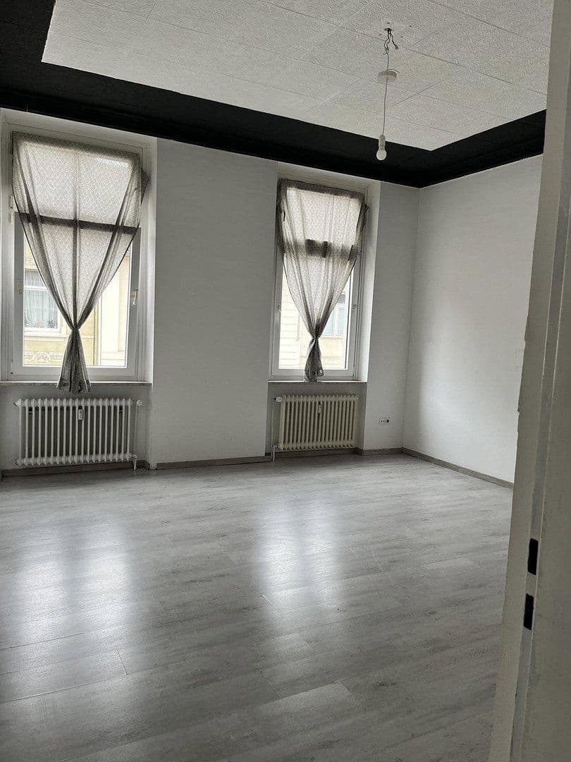 Pronájem bytu 3+1 65 m², Schwarzbach 80, Wuppertal, Severní Porýní-Vestfálsko Pronájem bytu 3+1 65 m², Schwarzbach 80, Wuppertal, Severní Porýní-Vestfálsko