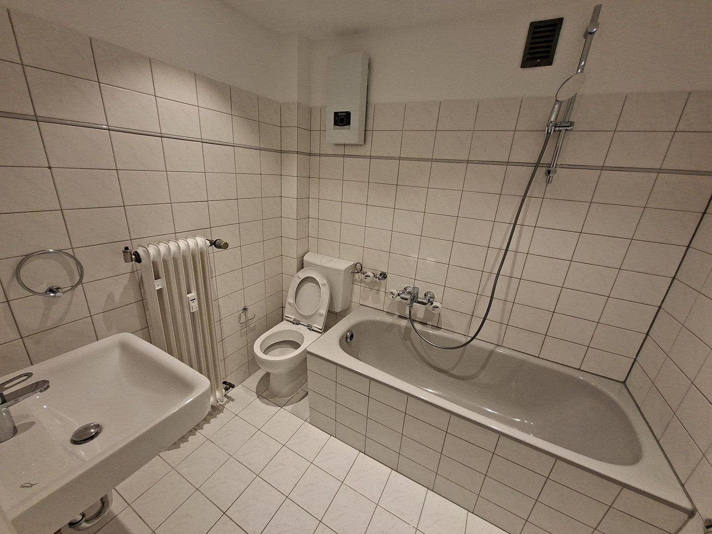 Pronájem bytu 2+kk 76 m², Hauptstr. 66, Solingen, Severní Porýní-Vestfálsko Pronájem bytu 2+kk 76 m², Hauptstr. 66, Solingen, Severní Porýní-Vestfálsko