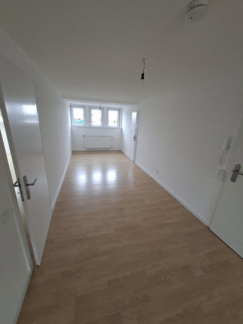 Pronájem bytu 2+kk 76 m², Hauptstr. 66, Solingen, Severní Porýní-Vestfálsko Pronájem bytu 2+kk 76 m², Hauptstr. 66, Solingen, Severní Porýní-Vestfálsko