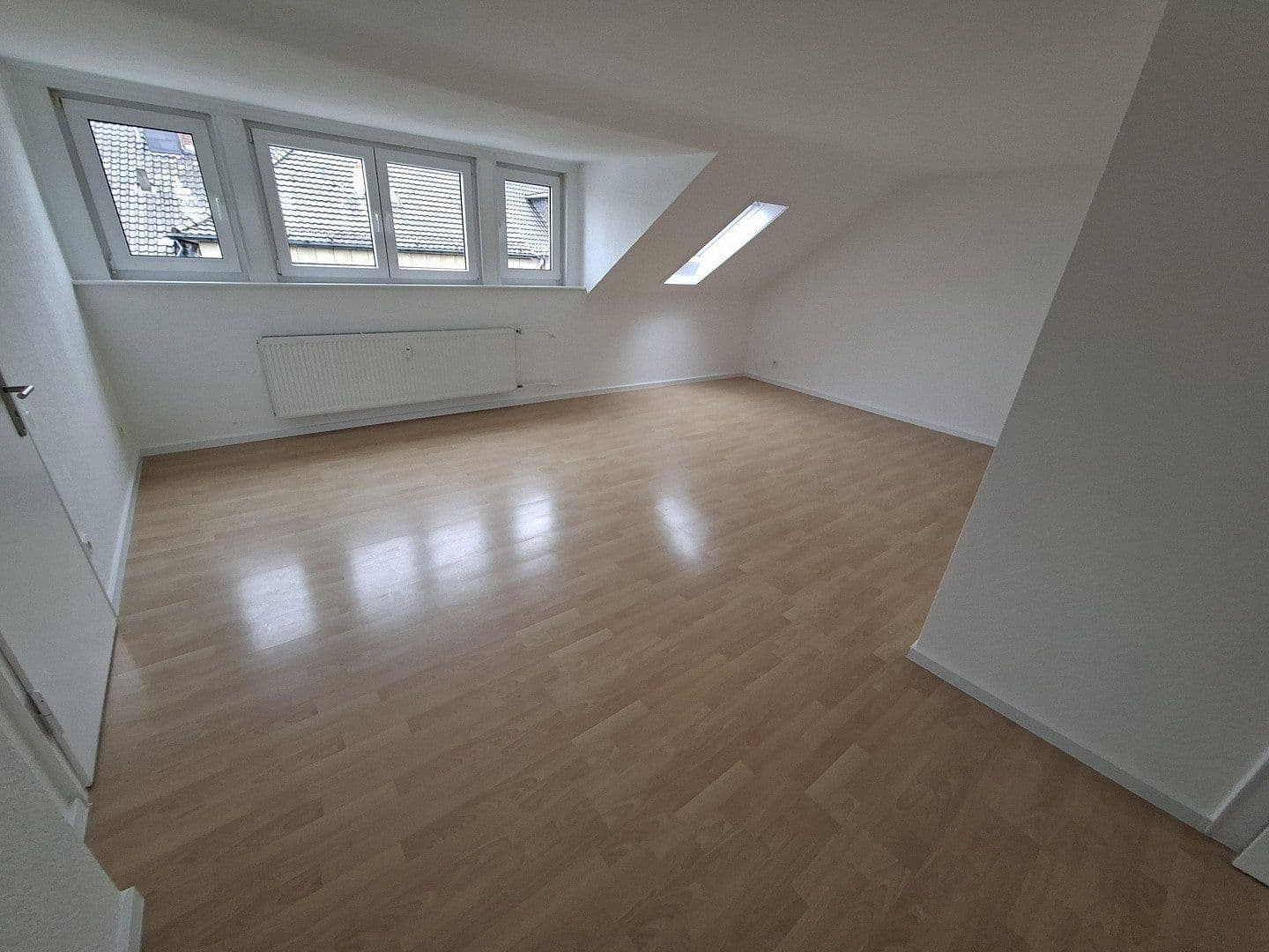 Pronájem bytu 2+kk 76 m², Hauptstr. 66, Solingen, Severní Porýní-Vestfálsko Pronájem bytu 2+kk 76 m², Hauptstr. 66, Solingen, Severní Porýní-Vestfálsko