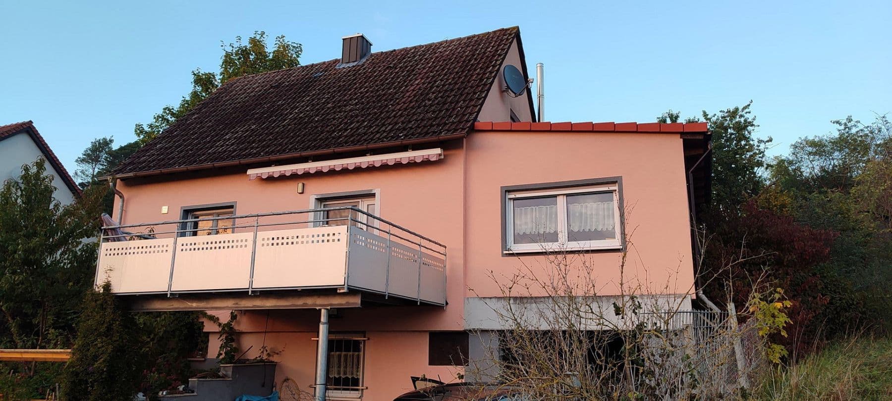 Prodej domu 141 m², pozemek 1.039 m², Steinbach 11, Herrieden, Bavorsko Prodej domu 141 m², pozemek 1.039 m², Steinbach 11, Herrieden, Bavorsko