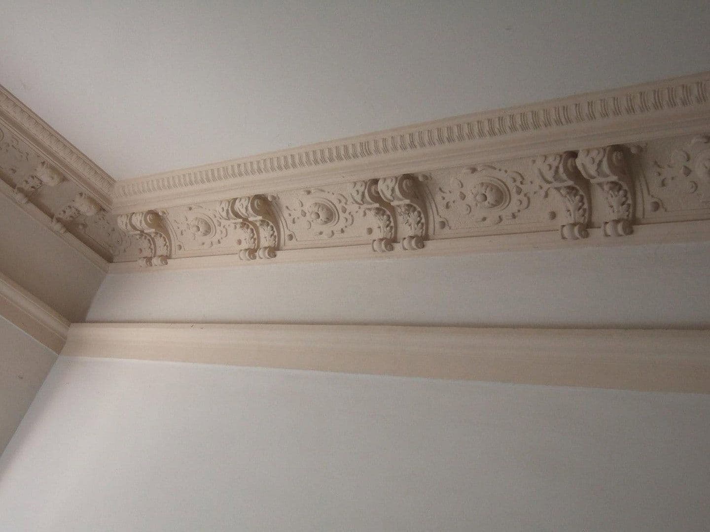 Prodej domu 578 m², pozemek 306 m², Magdeburg, Sasko-Anhaltsko Prodej domu 578 m², pozemek 306 m², Magdeburg, Sasko-Anhaltsko