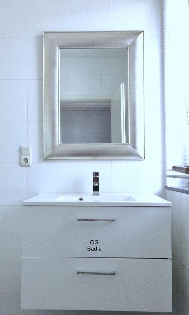 Prodej domu 165 m², pozemek 381 m², Köln, Severní Porýní-Vestfálsko Prodej domu 165 m², pozemek 381 m², Köln, Severní Porýní-Vestfálsko