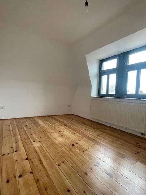 Pronájem bytu 4+1 86 m², Österreicher Str. 44, Dresden, Sasko Pronájem bytu 4+1 86 m², Österreicher Str. 44, Dresden, Sasko
