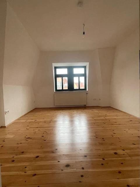Pronájem bytu 4+1 86 m², Österreicher Str. 44, Dresden, Sasko Pronájem bytu 4+1 86 m², Österreicher Str. 44, Dresden, Sasko