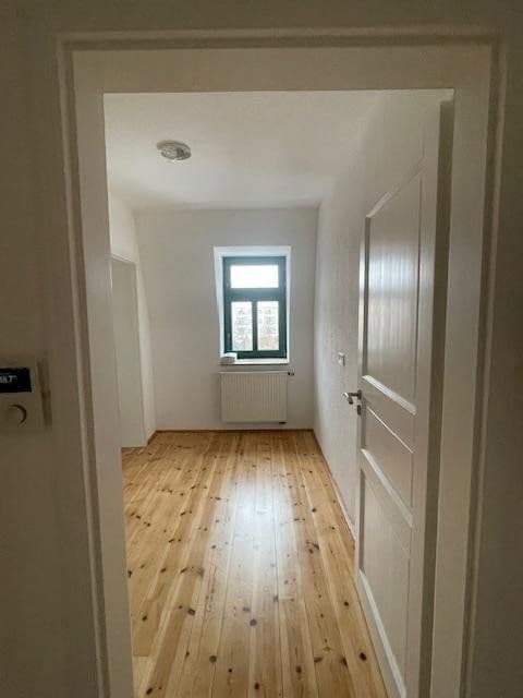 Pronájem bytu 4+1 86 m², Österreicher Str. 44, Dresden, Sasko Pronájem bytu 4+1 86 m², Österreicher Str. 44, Dresden, Sasko