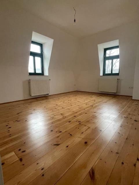 Pronájem bytu 4+1 86 m², Österreicher Str. 44, Dresden, Sasko Pronájem bytu 4+1 86 m², Österreicher Str. 44, Dresden, Sasko