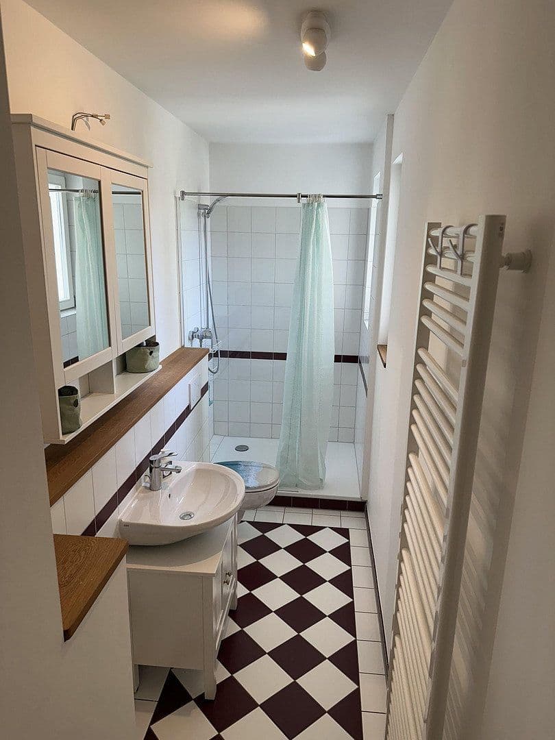 Pronájem bytu 4+1 155 m², Döncheweg, Kassel, Hessen Pronájem bytu 4+1 155 m², Döncheweg, Kassel, Hessen