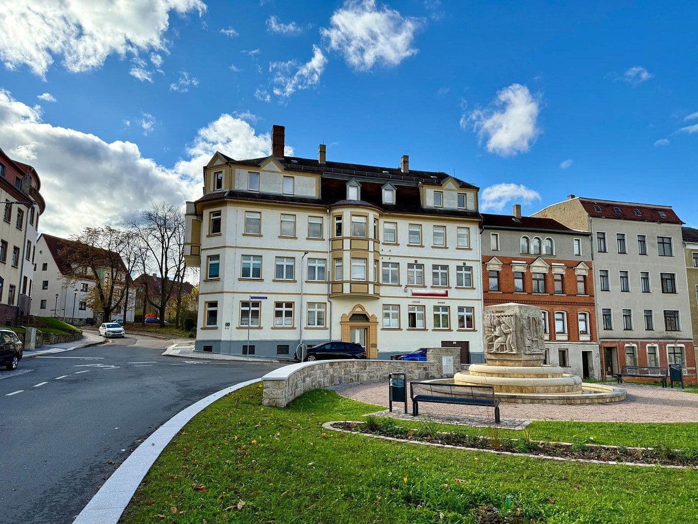 Pronájem bytu 3+1 84 m², Chemnitzer Str. 72, Meerane, Sasko Pronájem bytu 3+1 84 m², Chemnitzer Str. 72, Meerane, Sasko