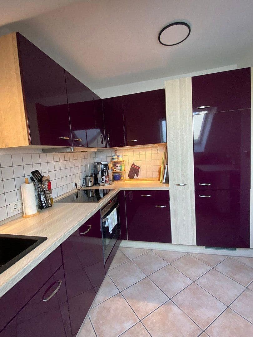 Pronájem bytu 2+1 61 m², Viehtrift 23, Köln, Severní Porýní-Vestfálsko Pronájem bytu 2+1 61 m², Viehtrift 23, Köln, Severní Porýní-Vestfálsko