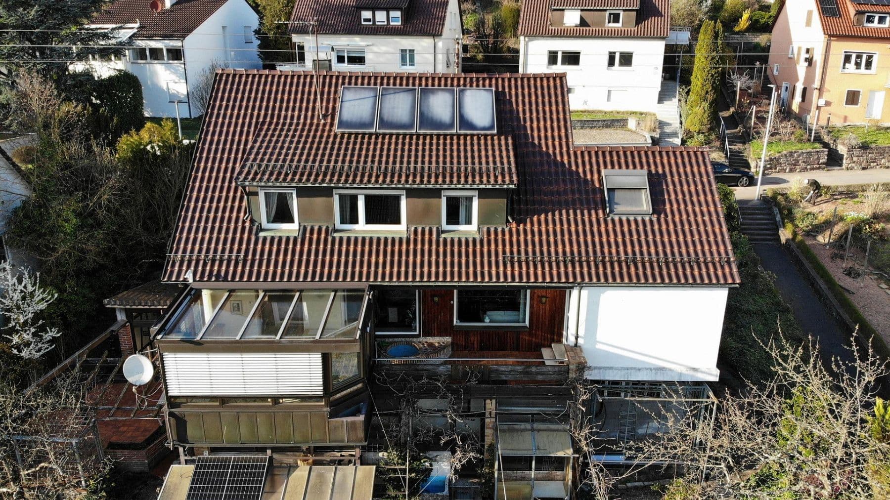 Prodej domu 165 m², pozemek 718 m², Remshalden, Bádensko-Württembersko Prodej domu 165 m², pozemek 718 m², Remshalden, Bádensko-Württembersko