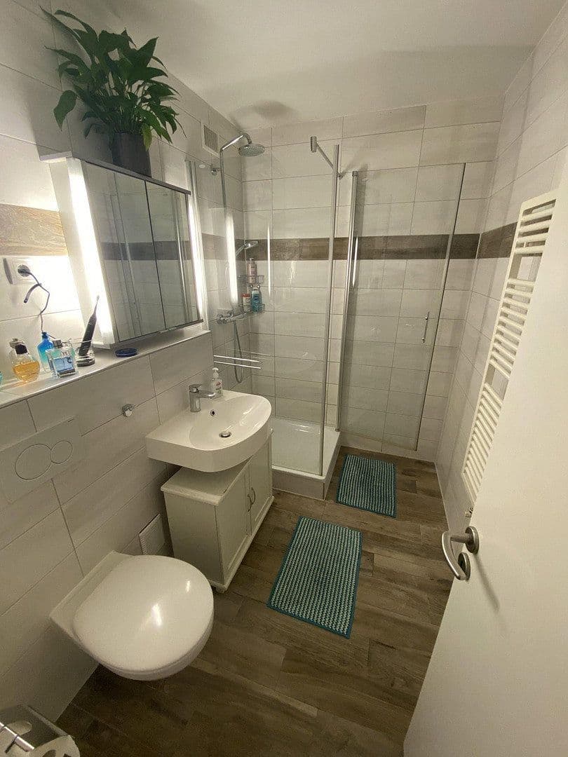 Prodej bytu 4+1 91 m², Hamburg / Poppenbüttel, Hamburg Prodej bytu 4+1 91 m², Hamburg / Poppenbüttel, Hamburg