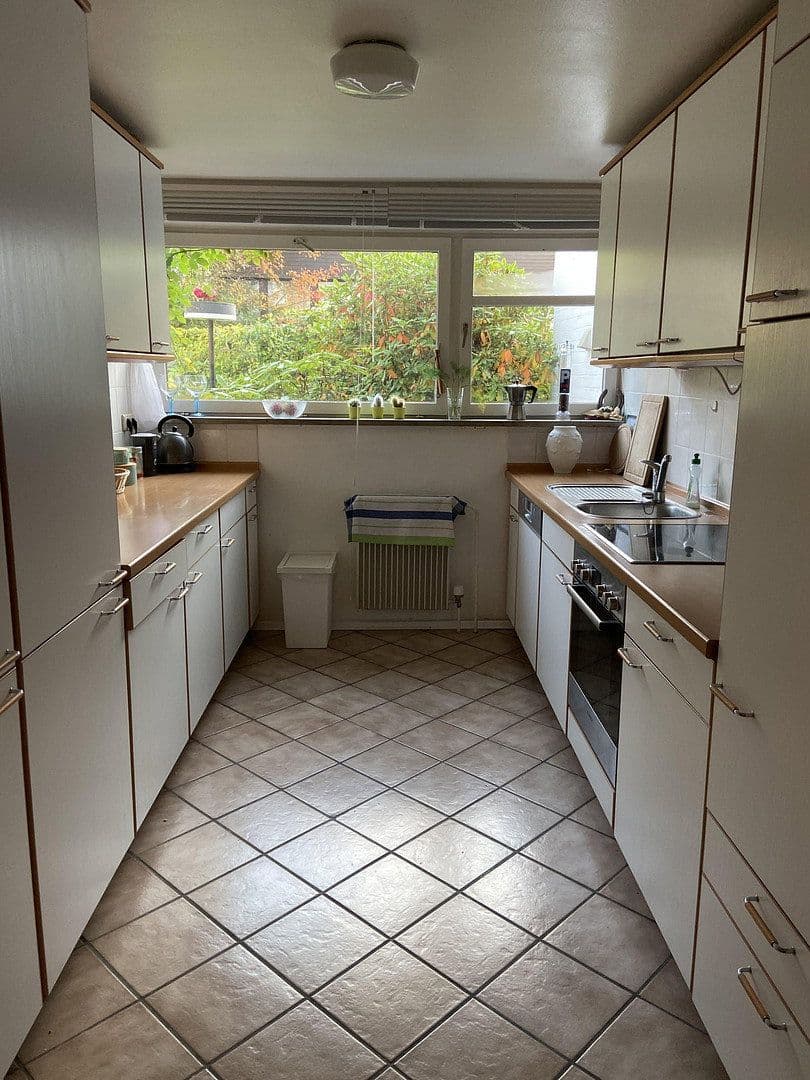 Prodej bytu 4+1 91 m², Hamburg / Poppenbüttel, Hamburg Prodej bytu 4+1 91 m², Hamburg / Poppenbüttel, Hamburg