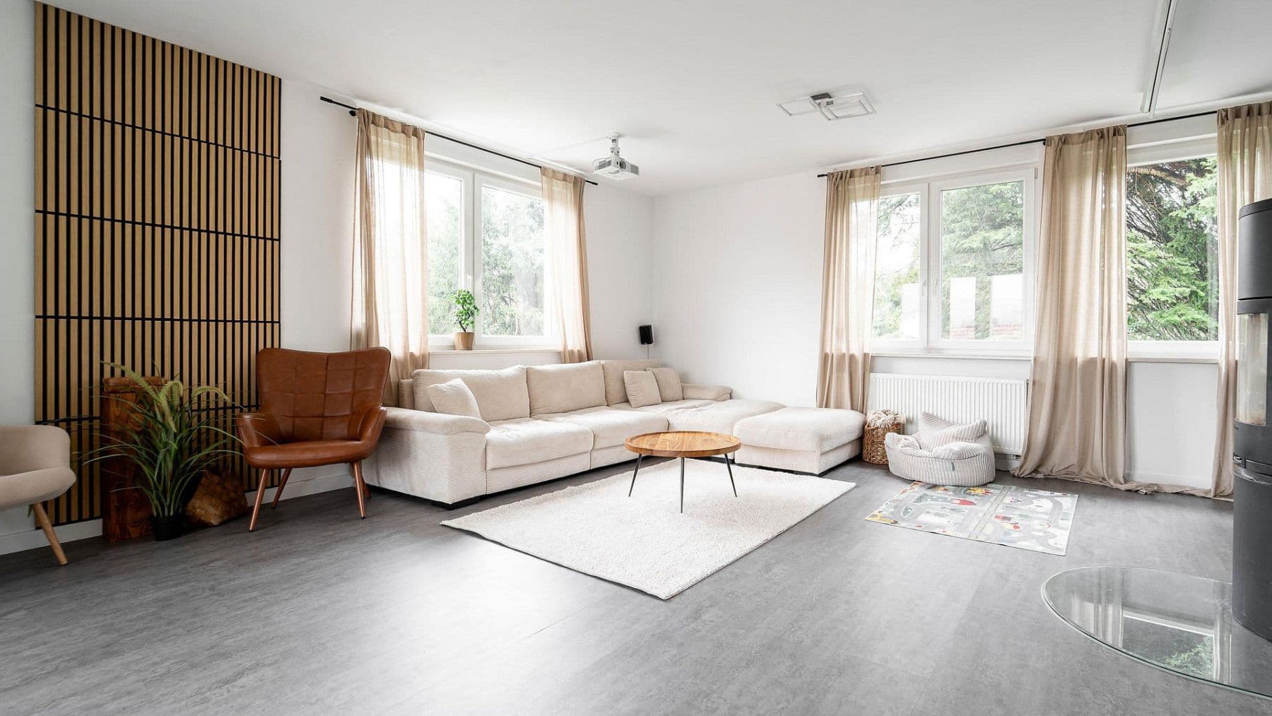 Prodej bytu 4+1 136 m², Pforzheim, Bádensko-Württembersko Prodej bytu 4+1 136 m², Pforzheim, Bádensko-Württembersko